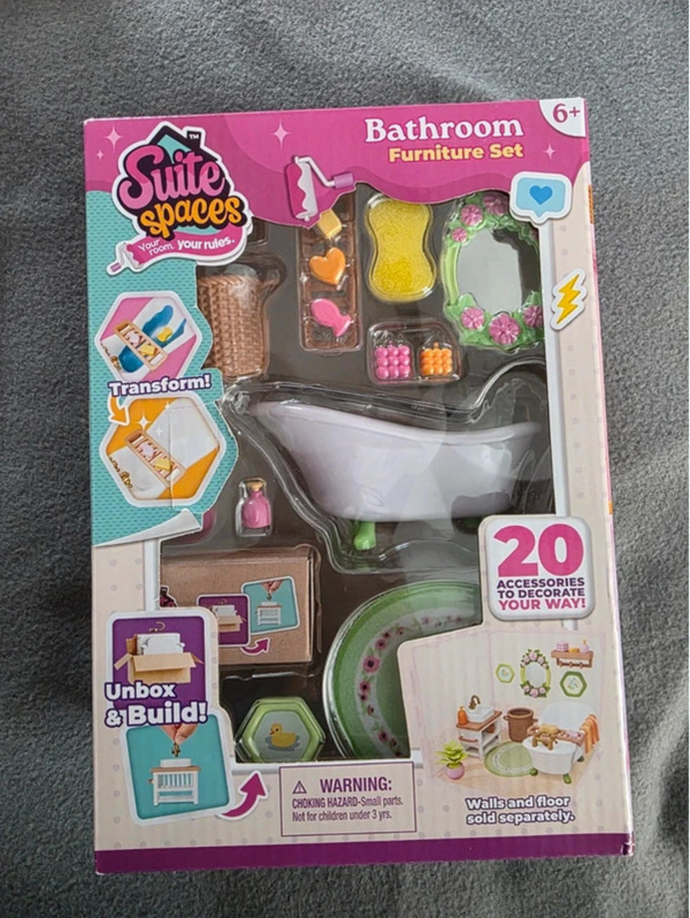 Suite Spaces Bathroom Furniture Set – 20 Accessories – New